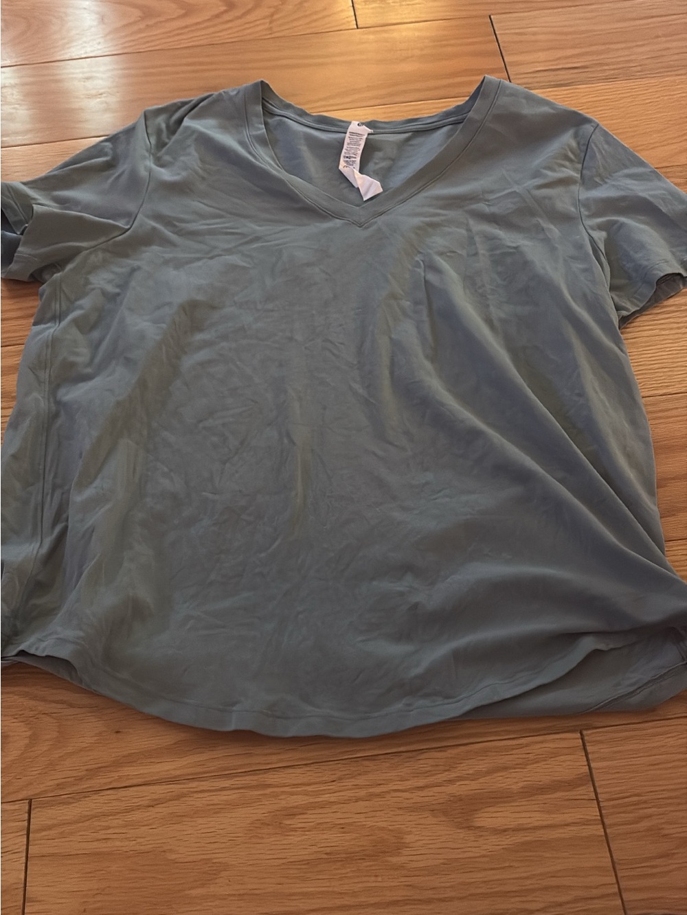 lululemon athletica V-Neck Short Sleeve Tee in Dusty Blue-Green